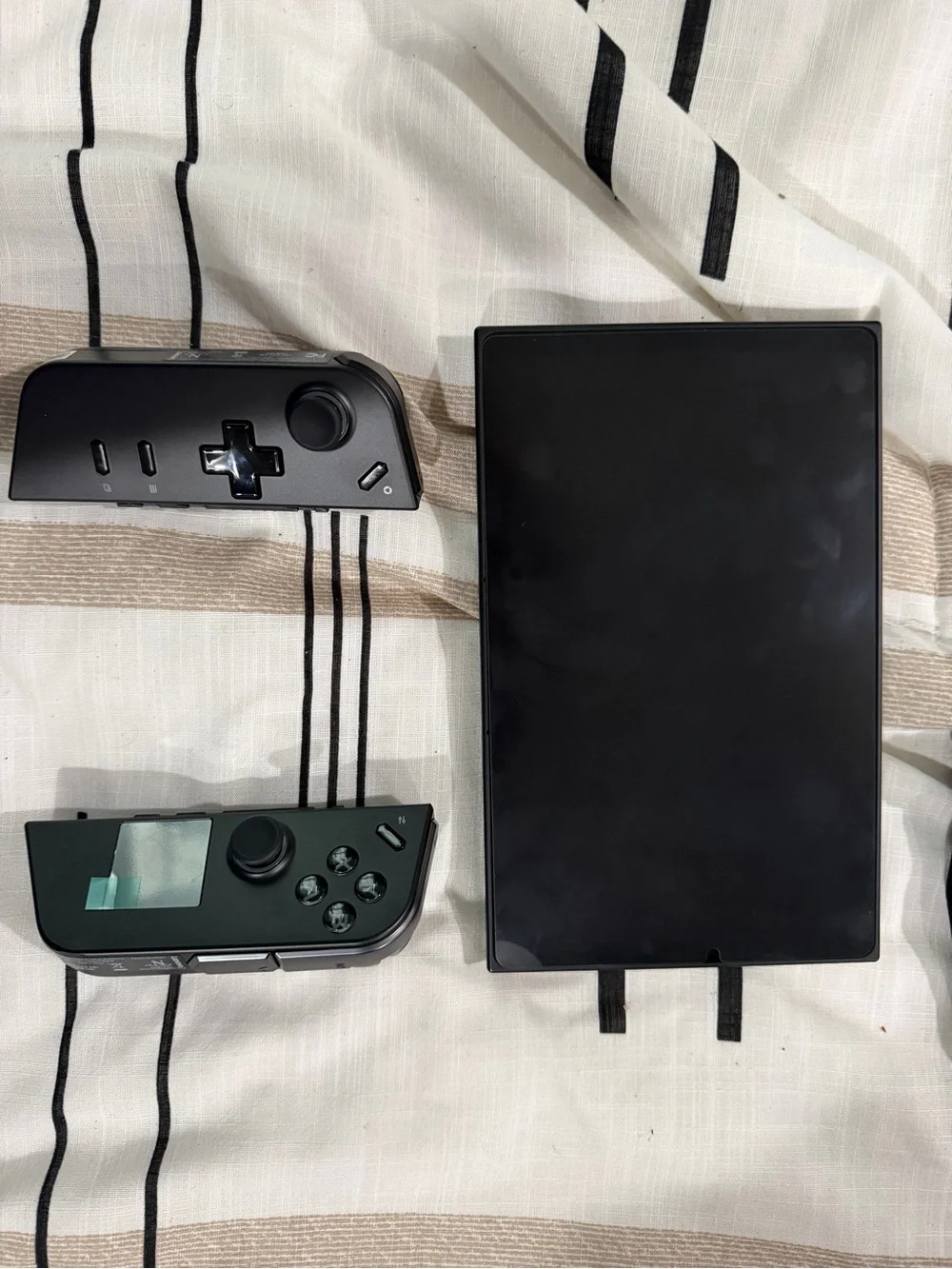 Lenovo Black Handheld Gaming Console with Dual Analog Sticks